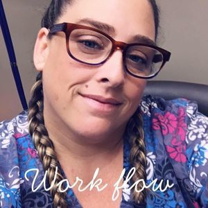 Meet your Posher, Holiday